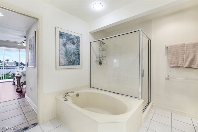 Building Photo - 9380 Gulf Shore Dr
