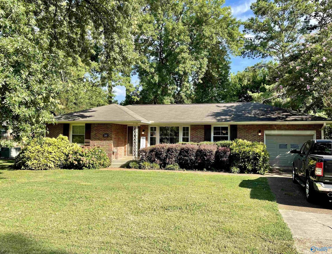 Foto principal - 2105 Hansel Ave SW