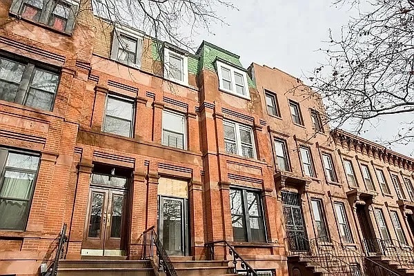 Building Photo - 395 Jefferson Ave