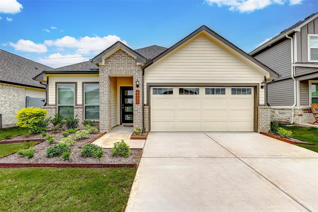 Foto principal - 8443 Red Shiner Wy