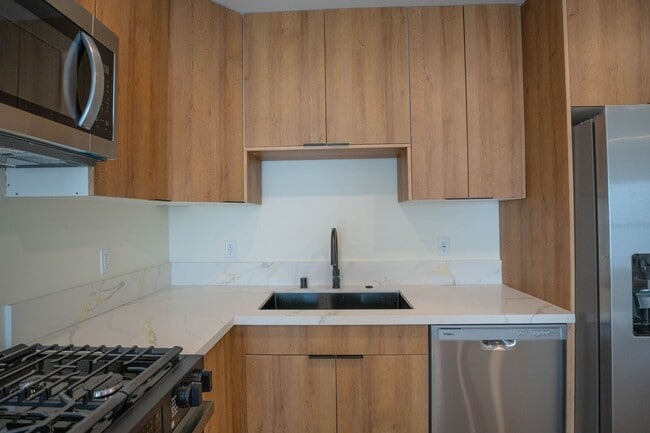 Foto del edificio - 1038 Westmoreland Ave