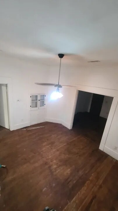 Foto del edificio - 1021 Preston St