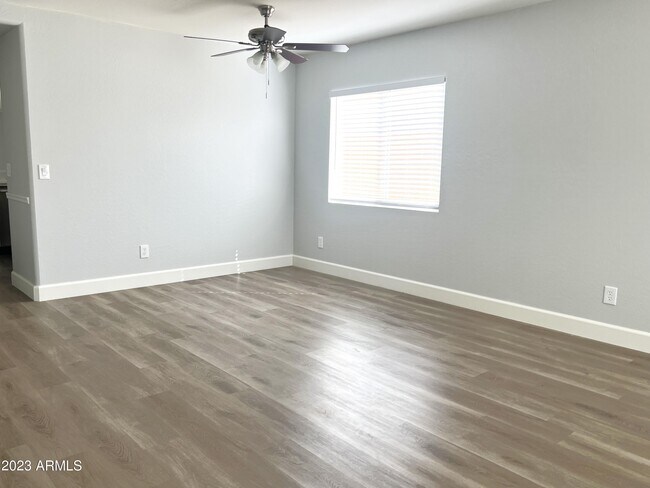 Foto del edificio - 4532 E Pinto Valley Rd