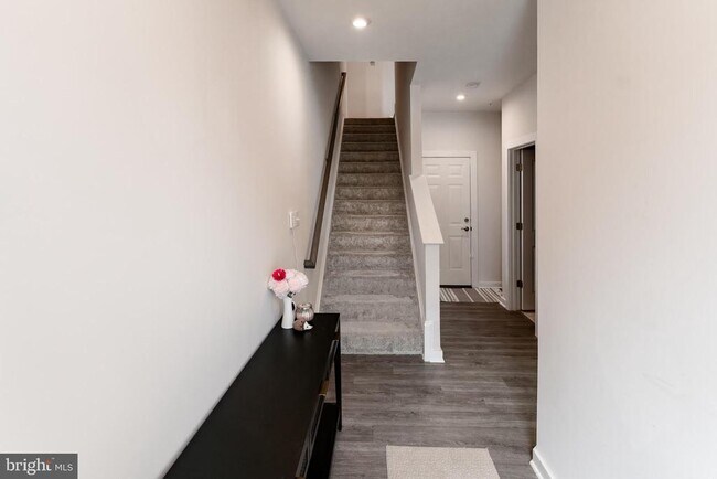 Building Photo - 2503 Emerald Branch Dr