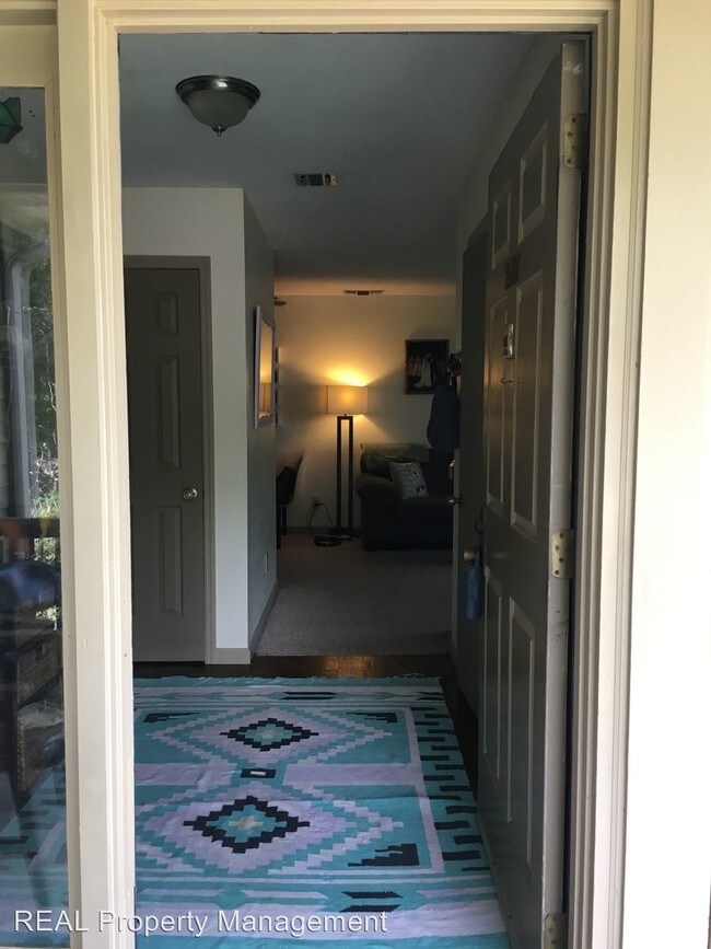 Foto del edificio - 1 br, 1 bath House - 2137 Belle Grove
