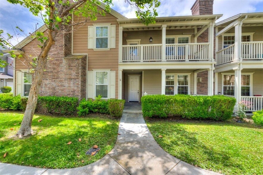 7 Chilmark Street Unit 23 Condo for Rent in Mission Viejo, CA