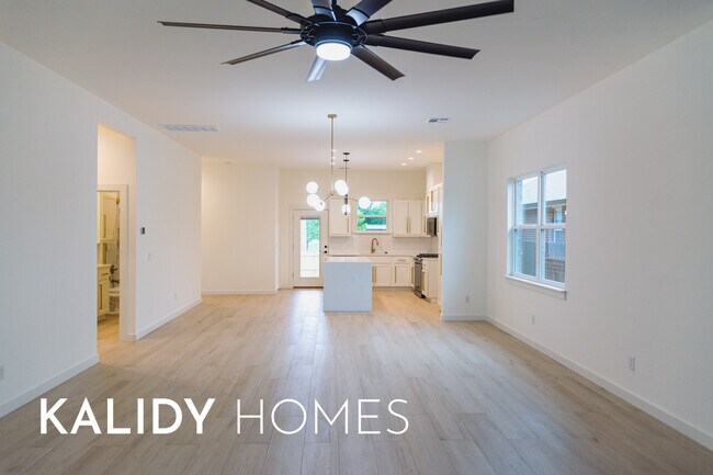 Building Photo - 509 Beechwood Way