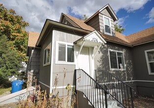 Building Photo - 1724 6th St S