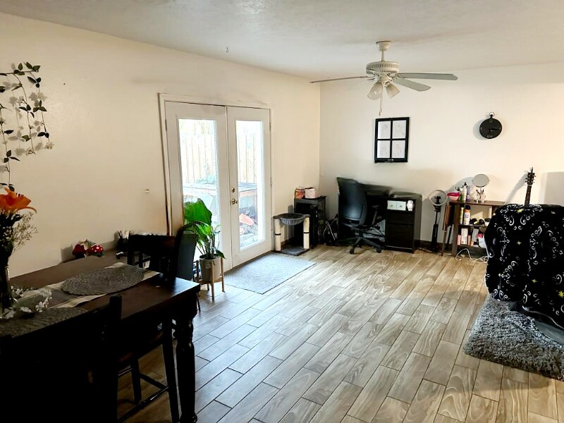 Foto principal - 5602 Ashley Oaks Dr