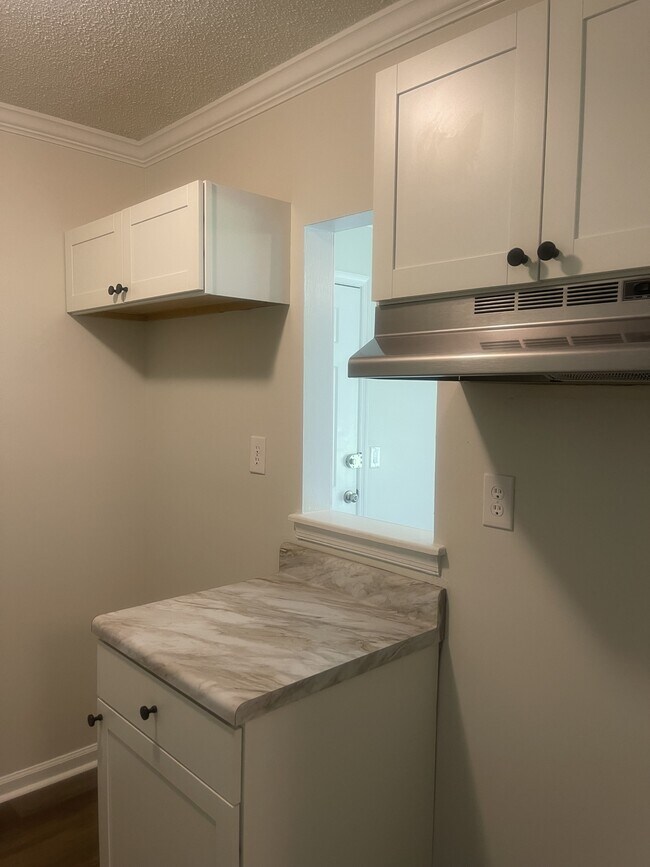 Foto del edificio - 502 Mystic Dr
