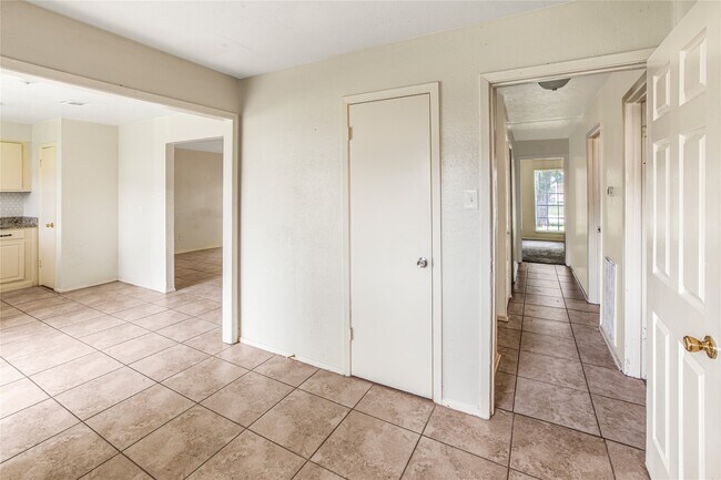 Building Photo - 4503 McCleester Dr