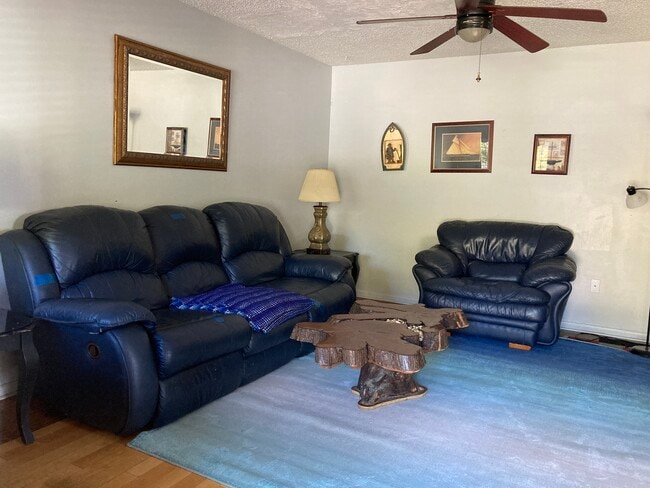 Photo - 522 Camino Ct House