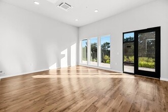 Building Photo - 4510 Terry-O Ln