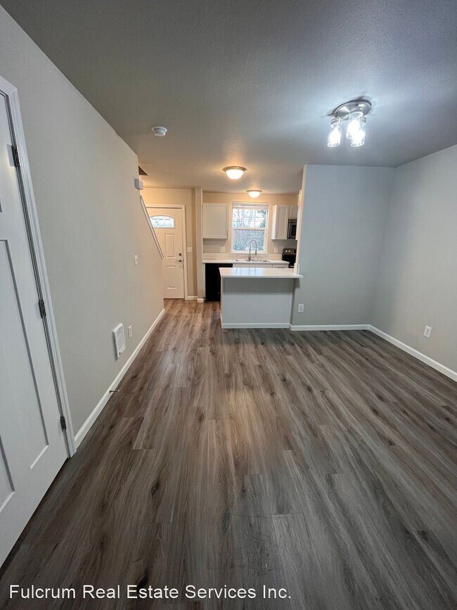Foto del edificio - 3 br, 1.5 bath House - 247 Norpoint Way NE