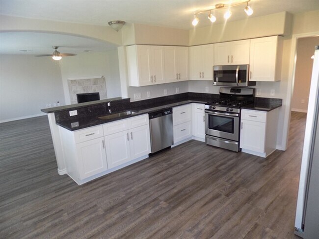 Building Photo - 21706 Oriole Trail