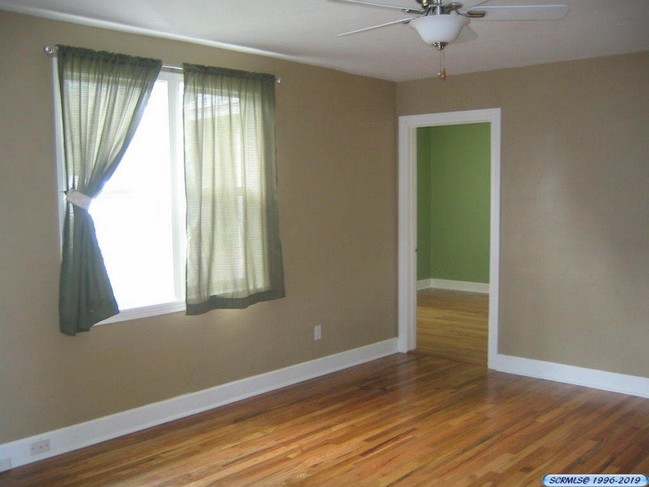 Foto del edificio - 1303 N Alabama St