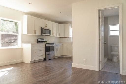 Building Photo - 2534 McKinley St