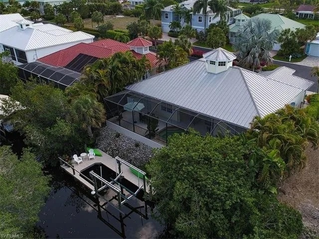 Building Photo - 27100 Flamingo Dr