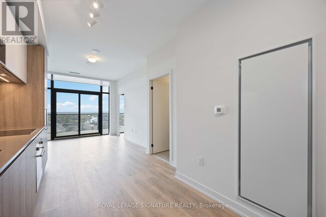 Building Photo - 181 Sterling Rd