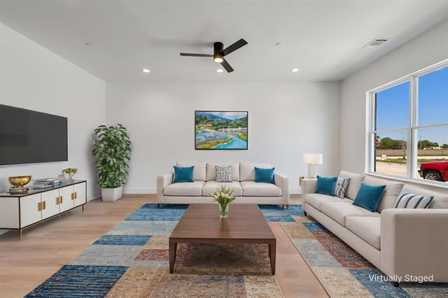 Foto del edificio - 8909 Lowell St