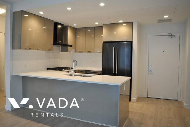 Photo du bâtiment - Virtuoso 2 BR APT Rental 403-3581 Ross Dr Vancouver: VADA
