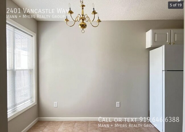 Building Photo - 2401 Vancastle Way