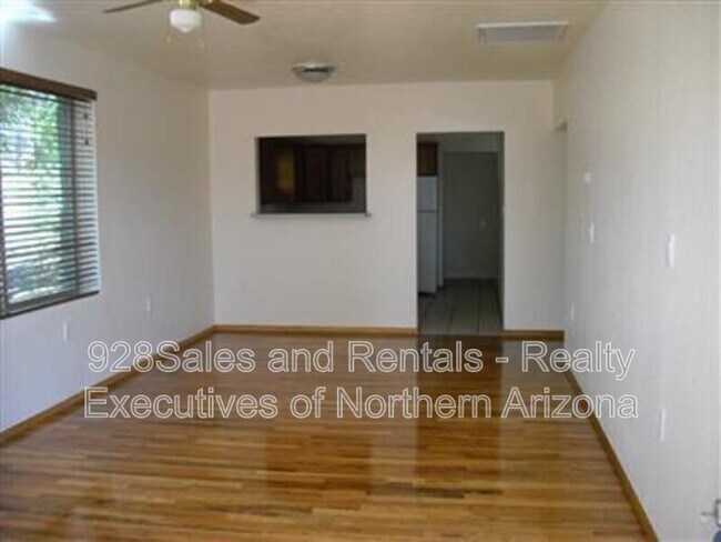Foto del edificio - 806 W Coconino Ave
