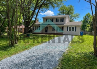 Building Photo - 2300 Carlford Rd