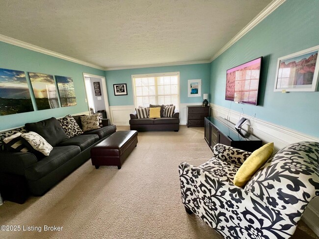 Foto del edificio - 9216 Newbury Ct