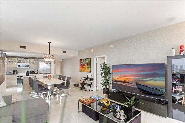 Foto del edificio - 16385 Biscayne Blvd