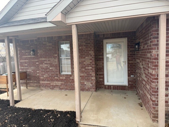 Foto del edificio - 5102 Roxbury Way