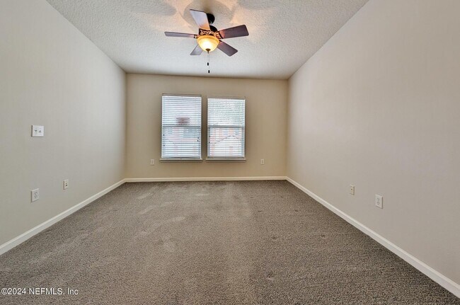 Building Photo - 13856 Herons Landing Way