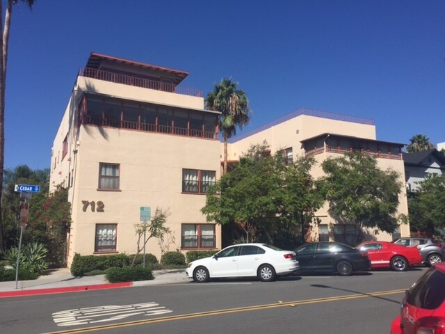 712 Cedar St - Cortez Heights Apartments