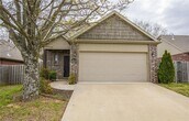 Foto principal - Custom 3BR/2BA in Central Fayetteville