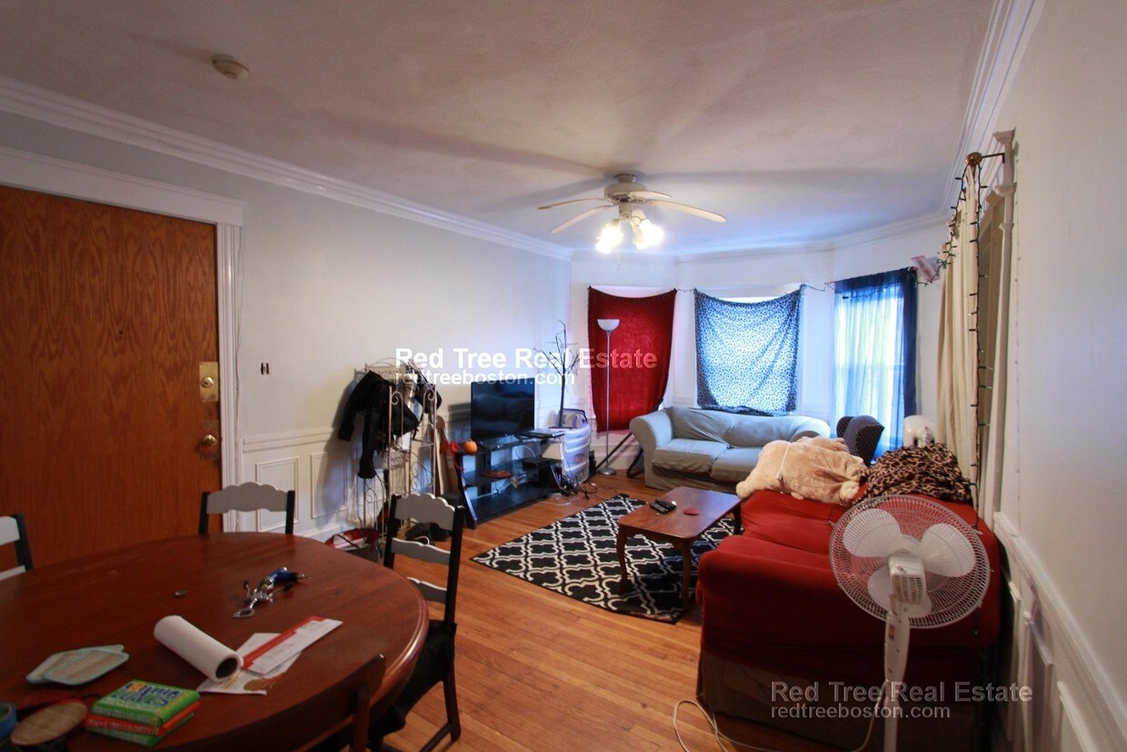 Foto principal - 1496 Commonwealth Avenue