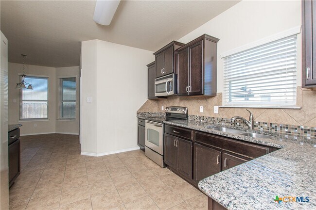 Building Photo - 3007 Black Orchid Dr