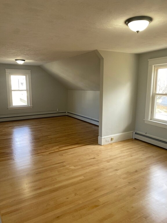 28 Villa Rd Unit 2, Shrewsbury, MA 01545 Room for Rent in Shrewsbury