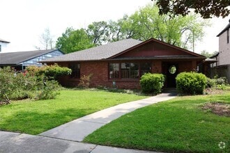 Building Photo - 4047 Merrick St