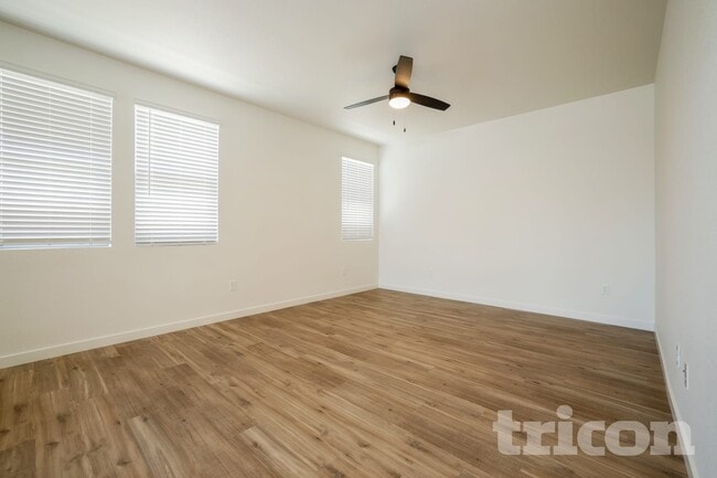 Interior Photo - Tricon Lemmon Drive
