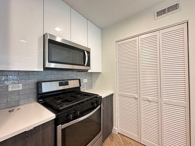 Foto del edificio - 949 W Grace St