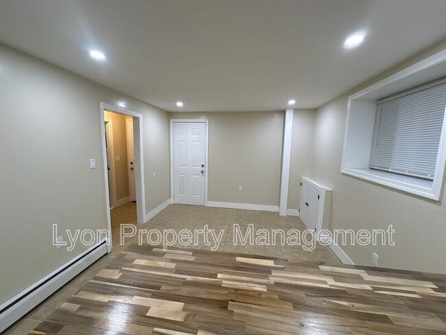 Foto del edificio - 51 Adelaide Ave