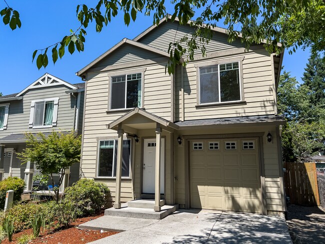 Building Photo - 10127 SE Ivon Ct