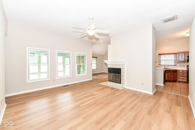 Foto del edificio - 7829 Chesapeake Dr E