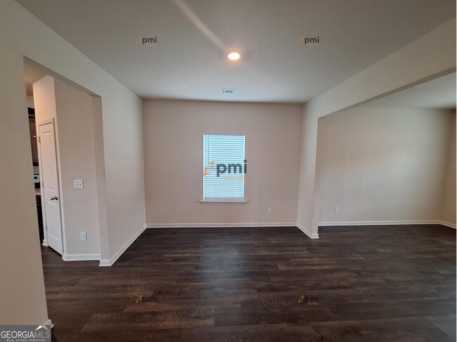 Building Photo - 110 Foley Dr