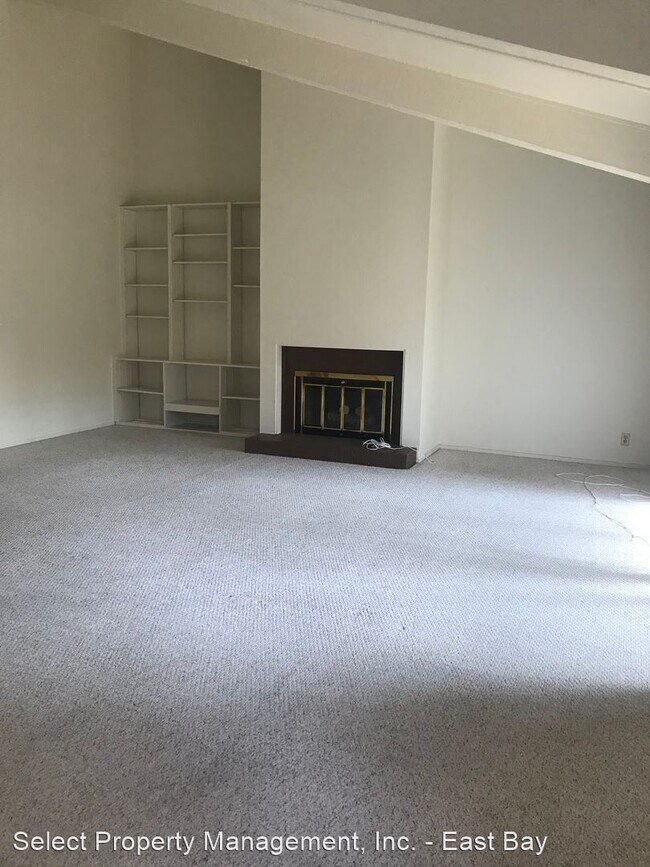 Foto del edificio - 2 br, 2 bath House - 3284 La Mesa Drive #2