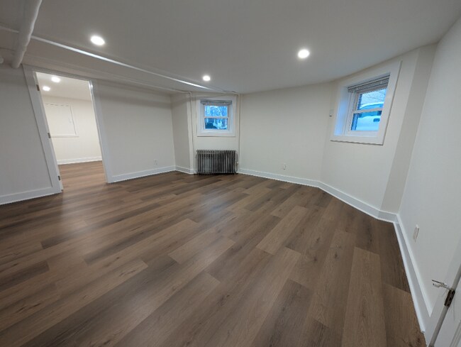 Foto del edificio - 4159 N Ridgeway Ave