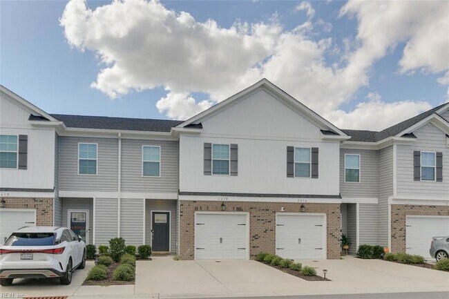 Building Photo - 2416 Trafton Pl