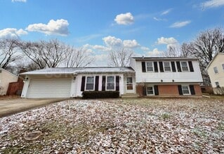 Building Photo - 231 Ridgefield Ln