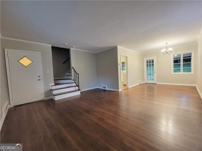 Building Photo - 1321 Stillwood Dr NE