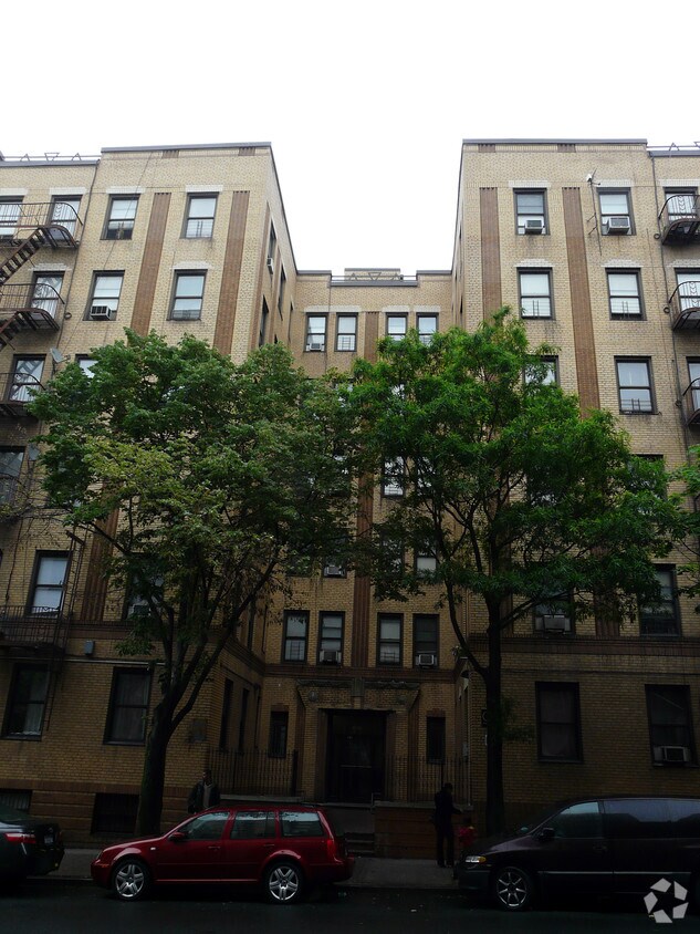 Foto del edificio - 3530 Dekalb Ave